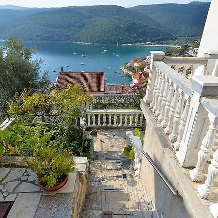 Apartment Near In 44660 Rabac